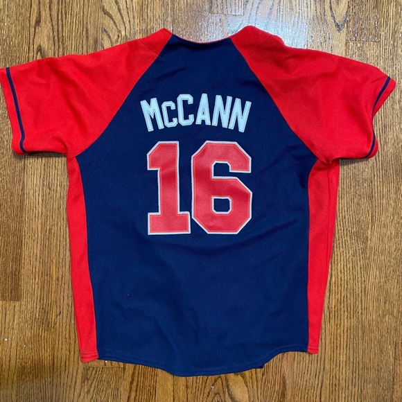 Braves jersey, McCann, size: Youth S - Picture 2 of 4